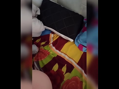 ❤️ Moja współlokatorka zostaje sama w domu, bo jej mąż wyjeżdża na wakacje, a ja korzystam z okazji, żeby ją zerżnąć i wypełnić jej tyłek mlekiem ️ Sluts at us ❤